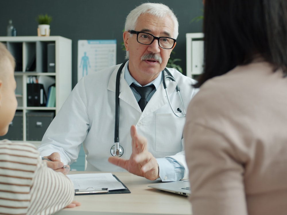 Atendimento com acompanhante, do acolhimento à consulta